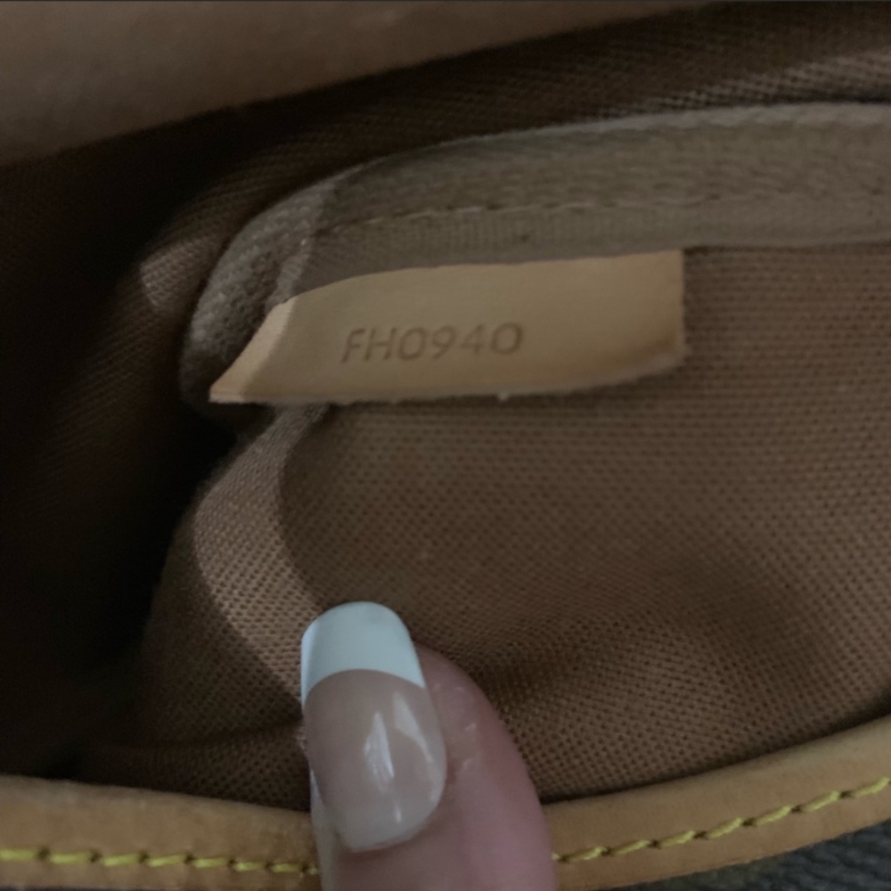 Authentic louis Vuitton Monogram Saumur 30 - Picture 6 of 8